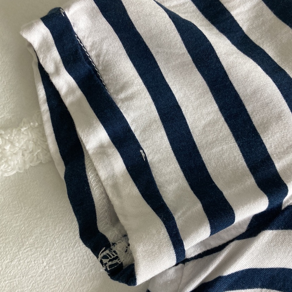 H&M High-Low Hem Top - Picture 6 of 6